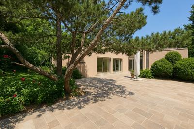 Maison - 315 m² - 10 pièces