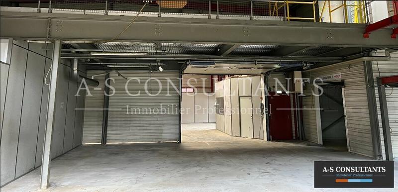 Entrepôt - 437 m²