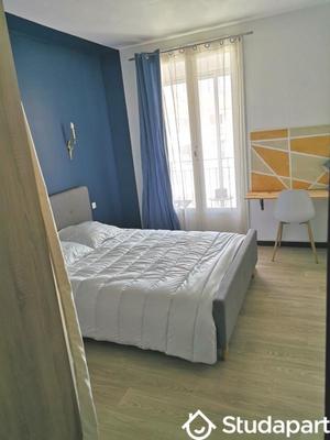 Chambre - 11 m² - 1 pièce