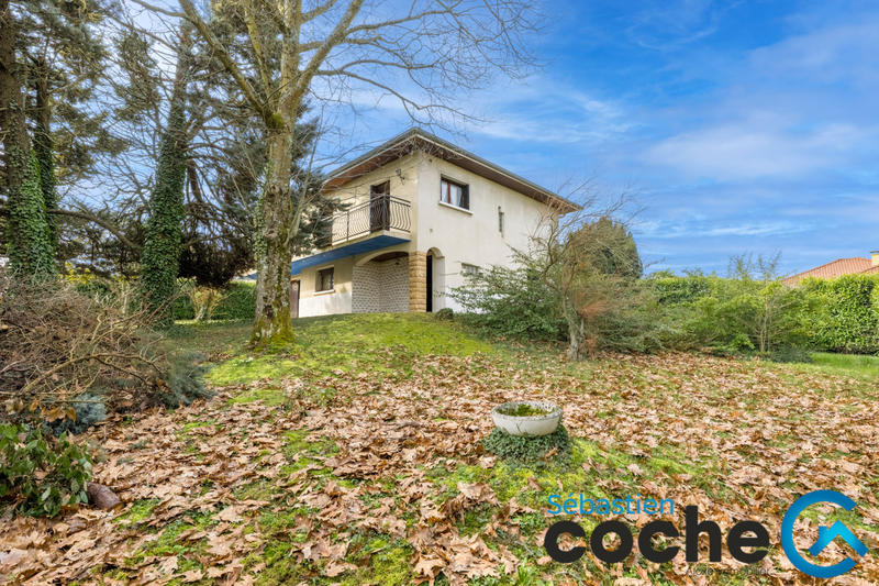 Maison - 158 m² - 5 pièces