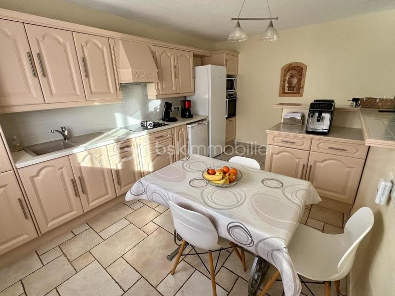 Maison - 142 m² - 6 pièces