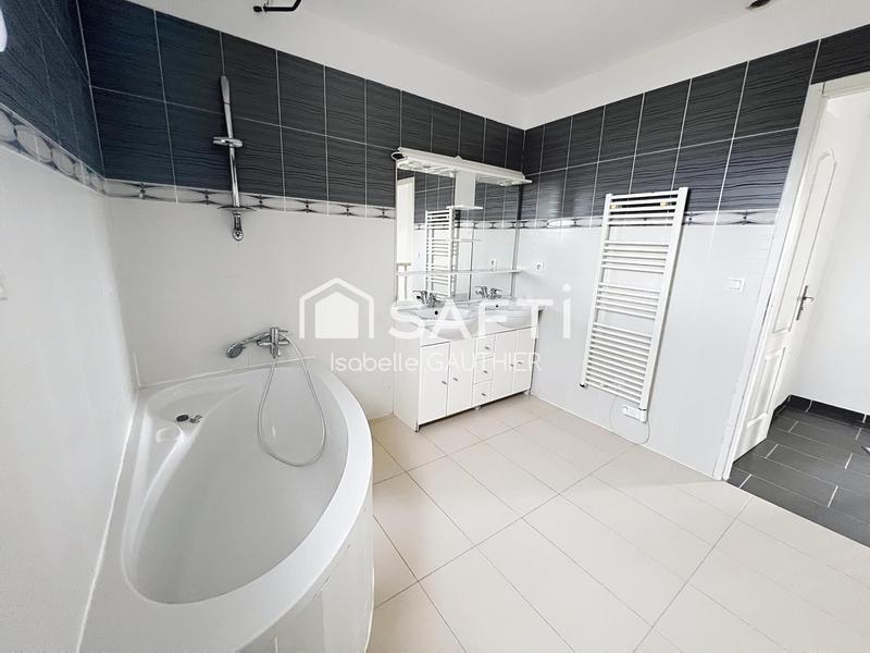 Maison - 125 m² - 5 pièces