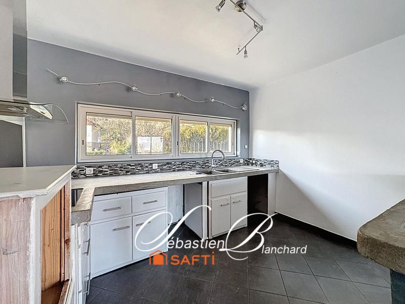 Maison - 263 m² - 7 pièces