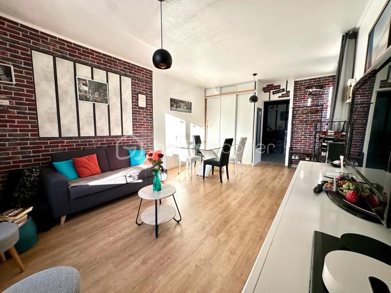 Maison - 80 m² - 3 pièces