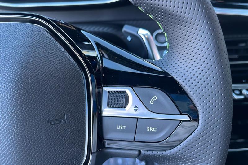 Peugeot 2008 Hybrid 145 E-Dsc6 Gt Visi