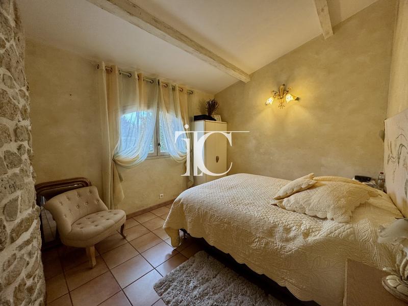 Villa - 172 m² - 5 pièces