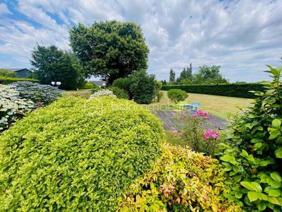 Longère - 310 m² - 10 pièces