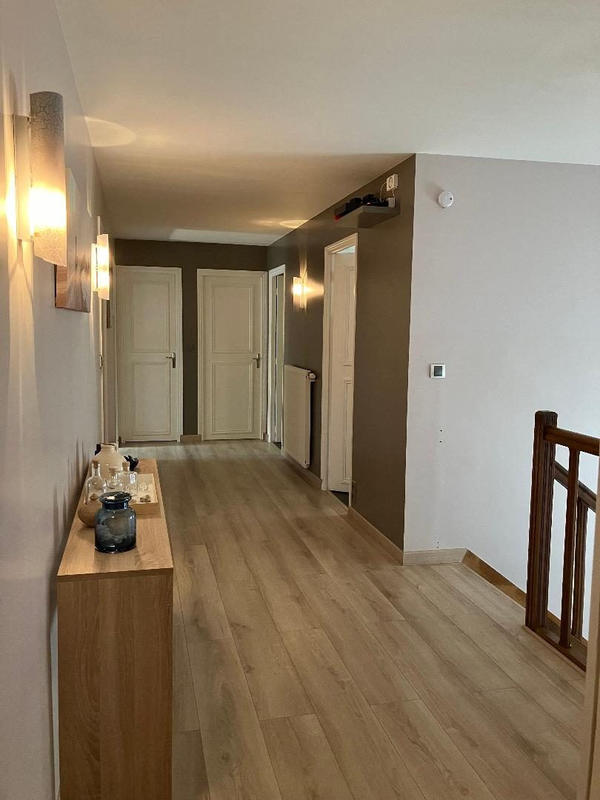 Maison - 175 m² - 6 pièces