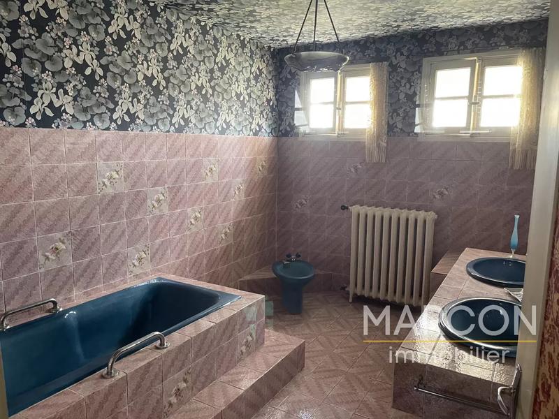 Maison - 145 m² - 7 pièces