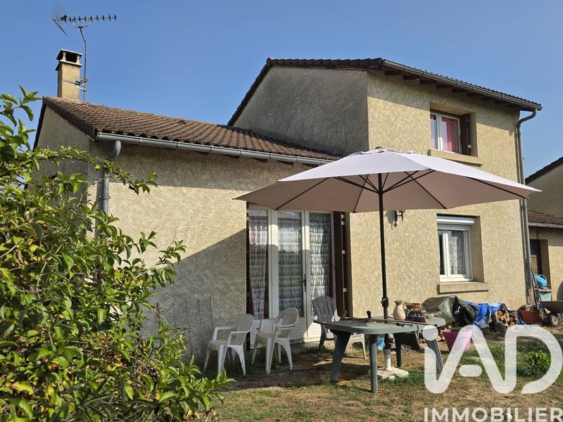 Maison de village - 110 m² - 4 pièces