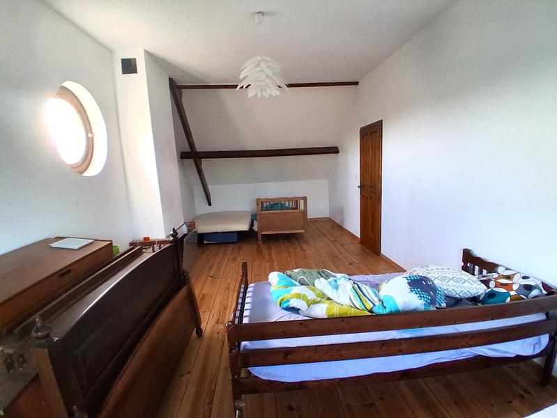 Pavillon - 191 m² - 6 pièces