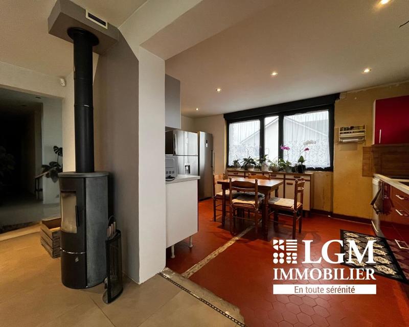 Maison - 101 m² - 3 pièces