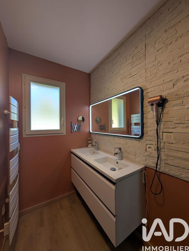 Maison - 94 m² - 4 pièces