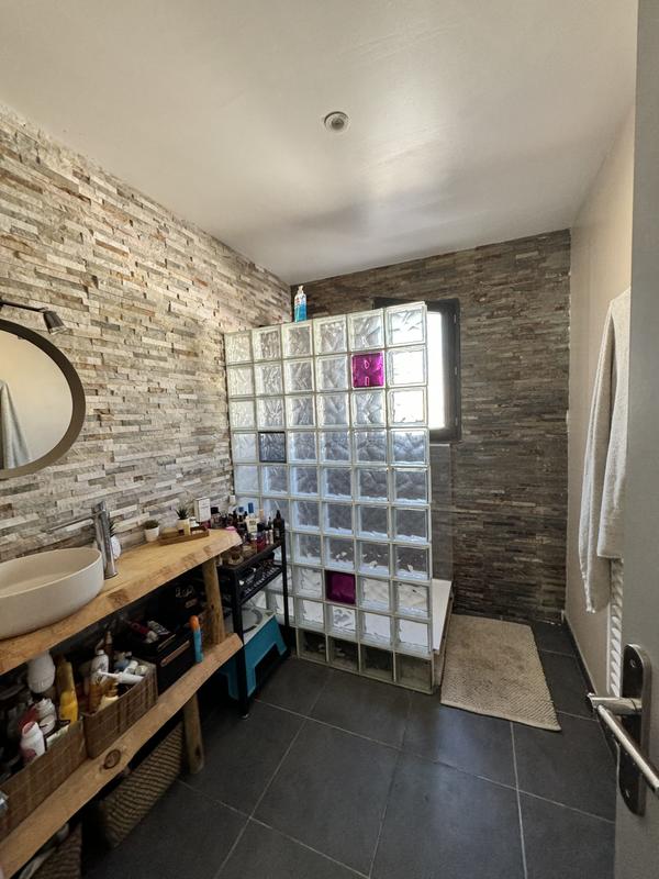 Maison traditionnelle - 100 m² - 3 pièces