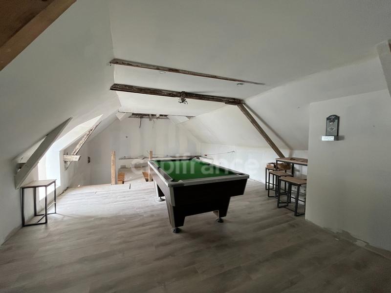 Maison - 170 m² - 5 pièces