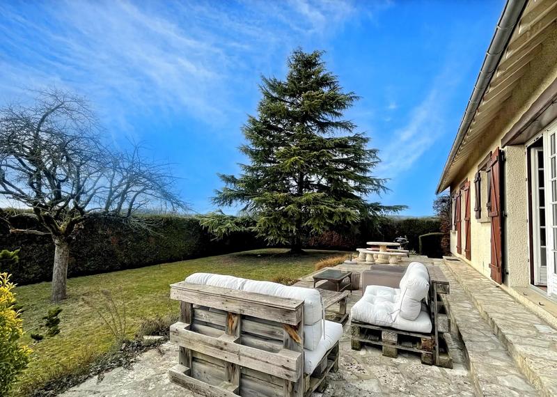 Maison - 193 m² - 8 pièces