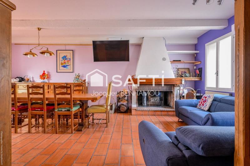 Maison - 391 m² - 7 pièces