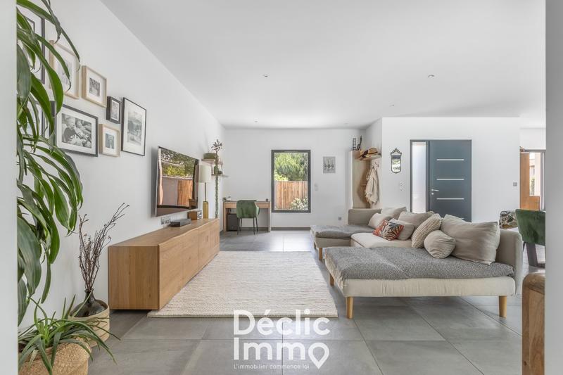 Maison - 162 m² - 7 pièces