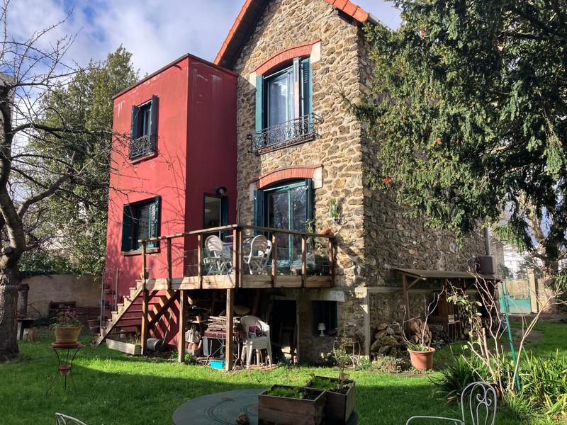 Maison - 145 m² - 6 pièces