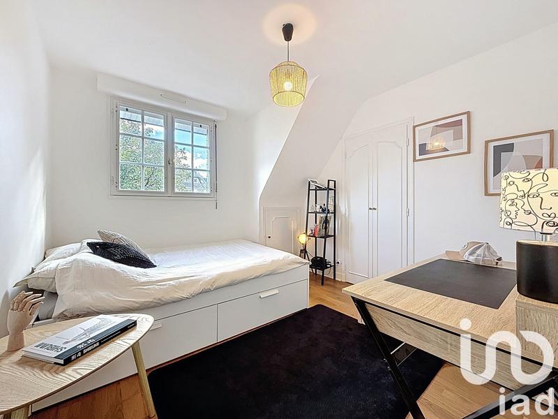 Maison - 161 m² - 7 pièces