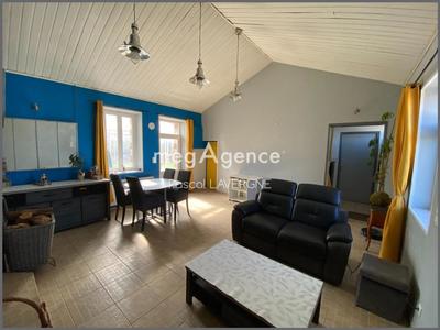 Maison - 70 m² - 4 pièces