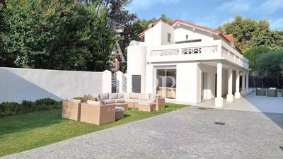 Maison de ville - 180 m² - 7 pièces