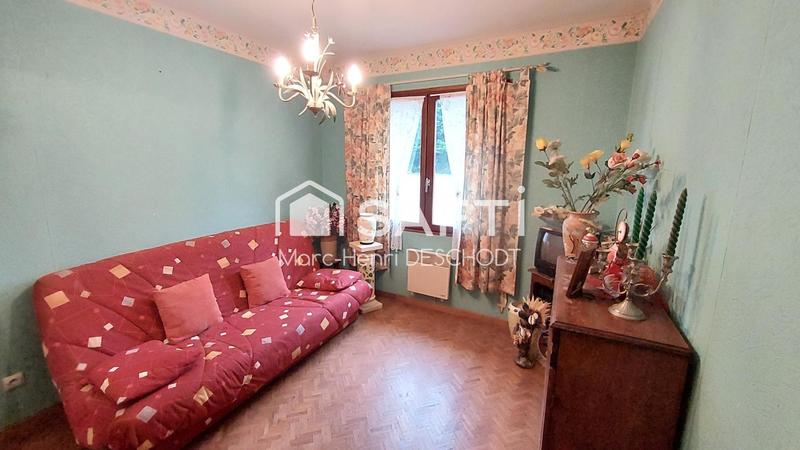 Maison - 90 m² - 5 pièces