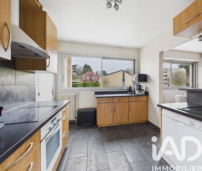 Appartement - 126 m² - 7 pièces