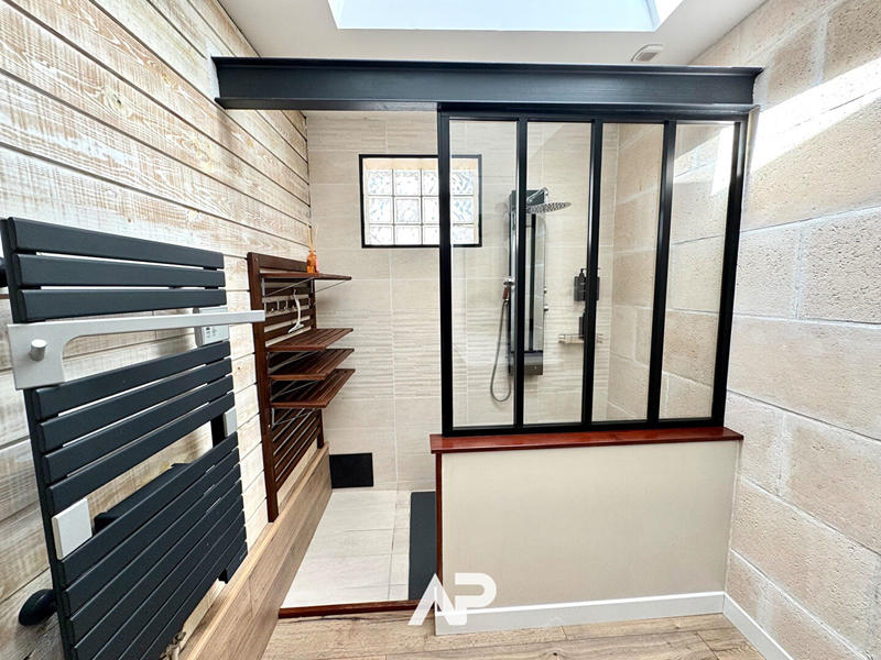 Maison - 157 m² - 6 pièces