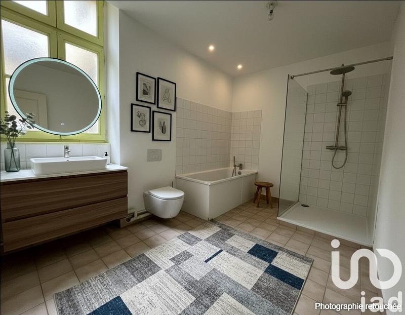 Appartement - 82 m² - 3 pièces