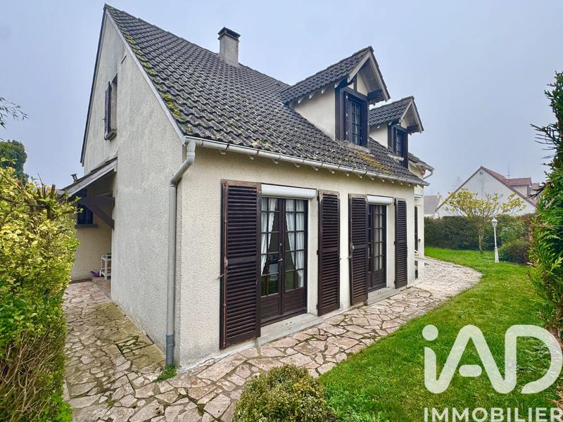 Maison - 120 m² - 4 pièces