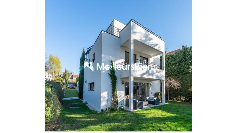 Maison d'architecte - 190 m² - 11 pièces