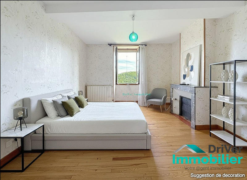 Maison ancienne - 161 m² - 5 pièces