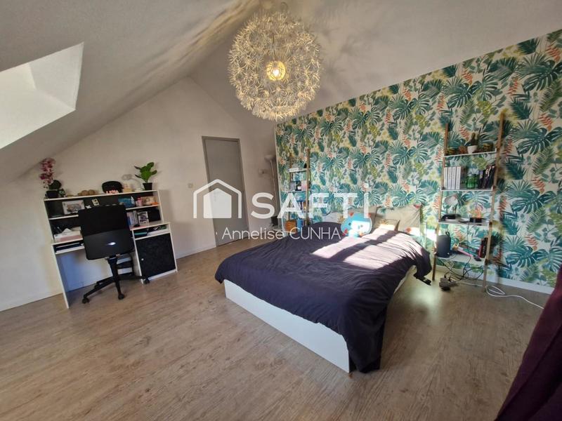 Maison - 157 m² - 6 pièces