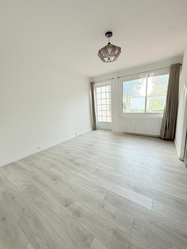 Villa - 137 m² - 4 pièces