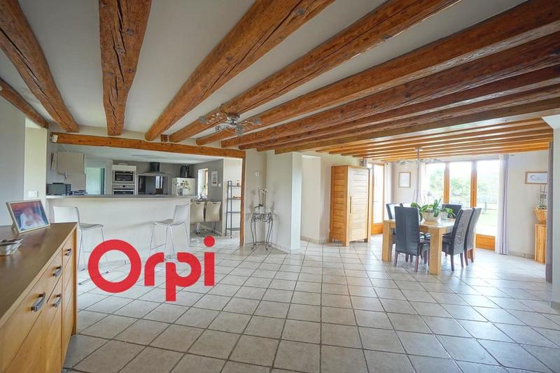 Maison - 163 m² - 7 pièces