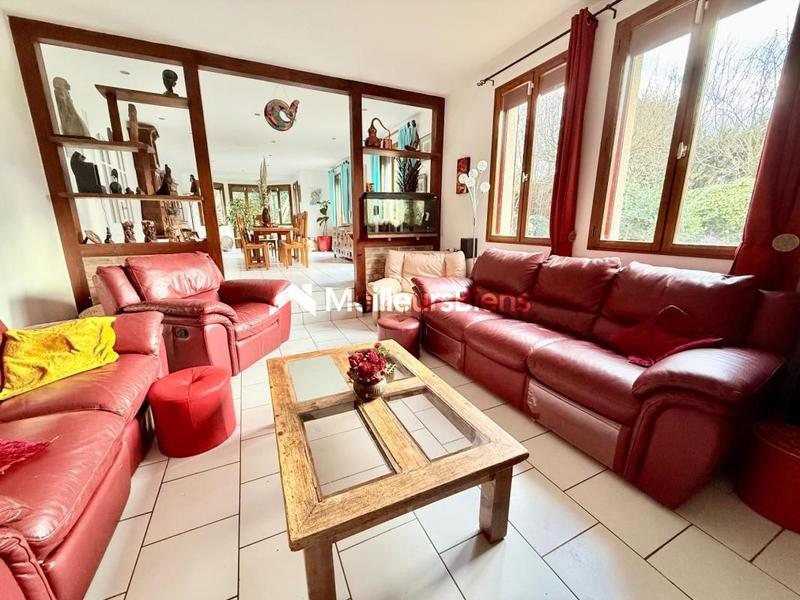 Maison - 190 m² - 8 pièces