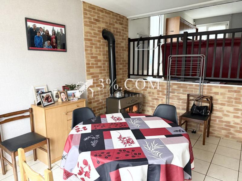 Maison - 107 m² - 6 pièces