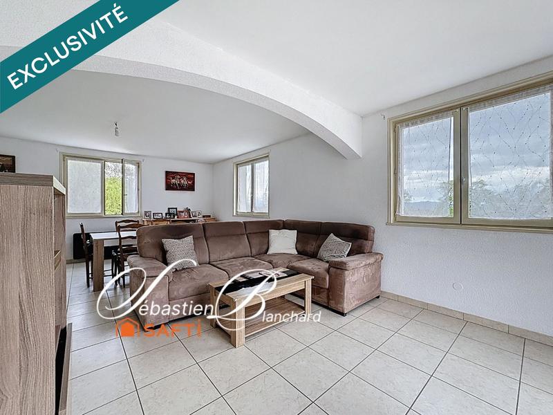 Villa - 270 m² - 9 pièces