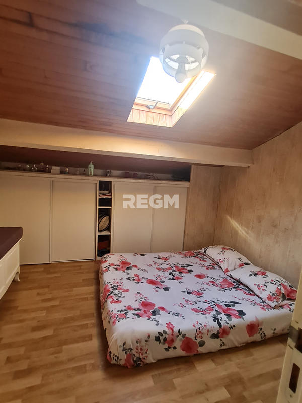 Maison - 150 m² - 7 pièces