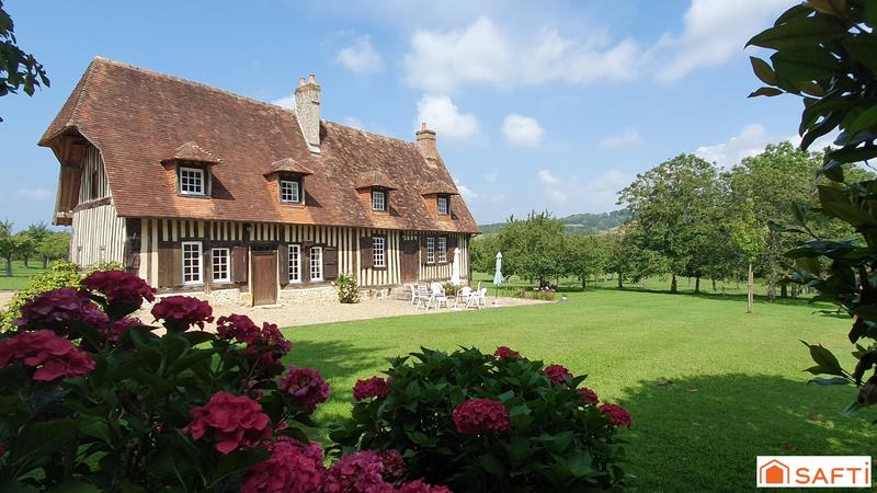 Propriété - 377 m² - 16 pièces