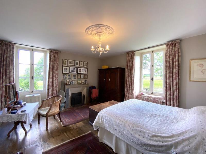 Maison de campagne - 288 m² - 9 pièces