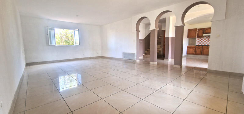 Maison - 130 m² - 6 pièces