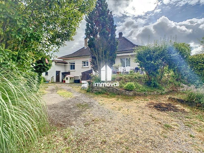 Maison - 97 m² - 5 pièces