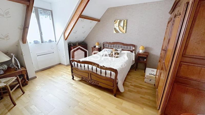 Maison - 139 m² - 6 pièces