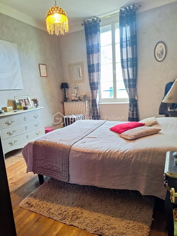 Maison de ville - 105 m² - 6 pièces