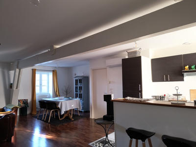 Appartement - 94 m² - 4 pièces