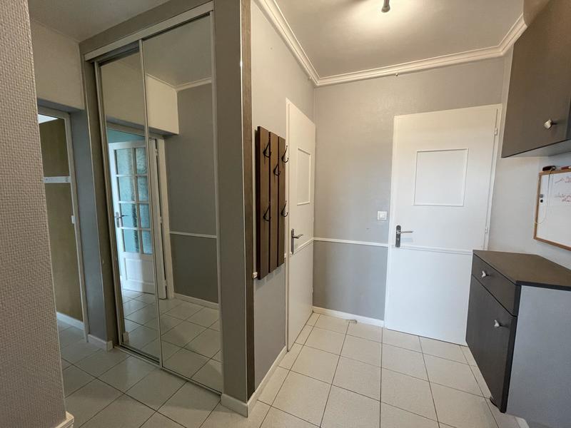 Appartement - 70 m² - 3 pièces