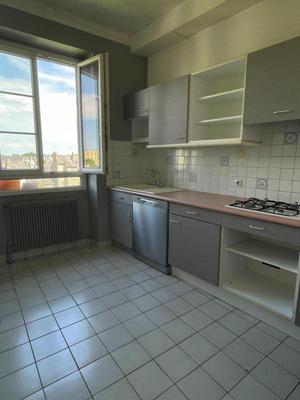 Appartement - 77 m² - 3 pièces
