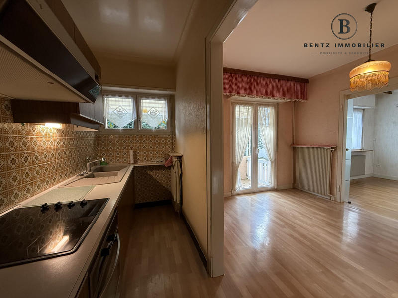 Maison - 98 m² - 6 pièces